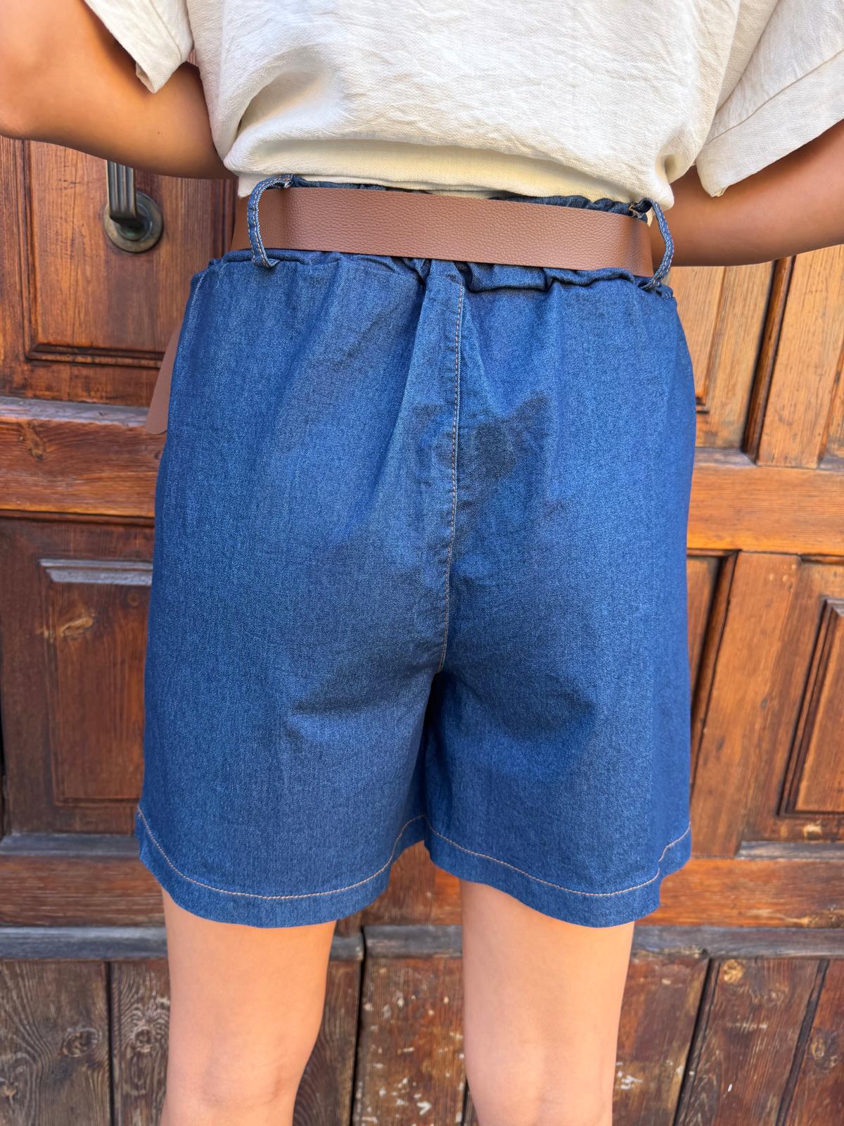 Short chambray
