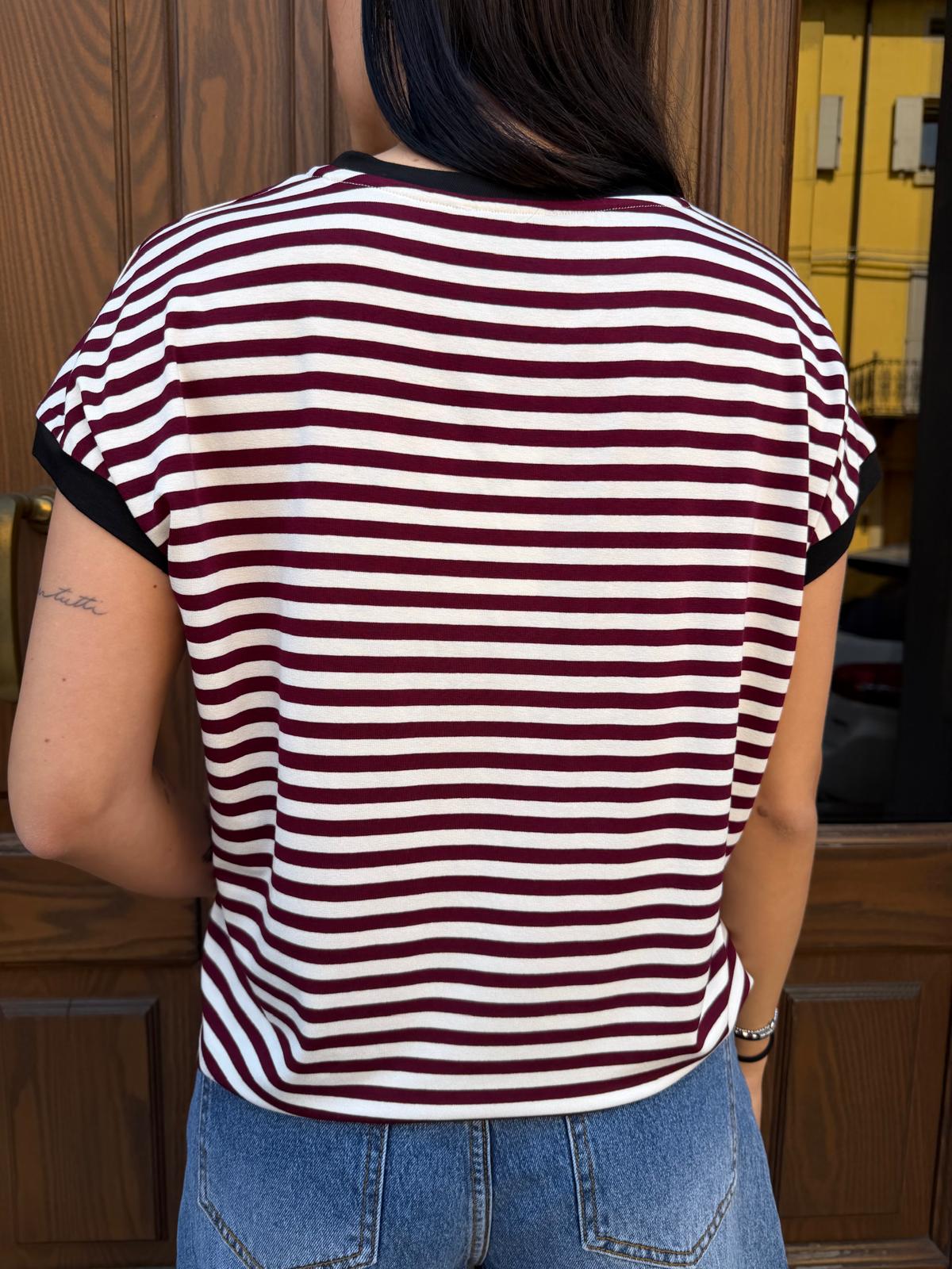 T-shirt righe burgundy