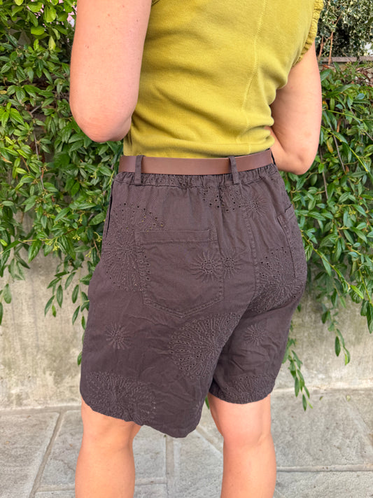 Short cioccolato macramè