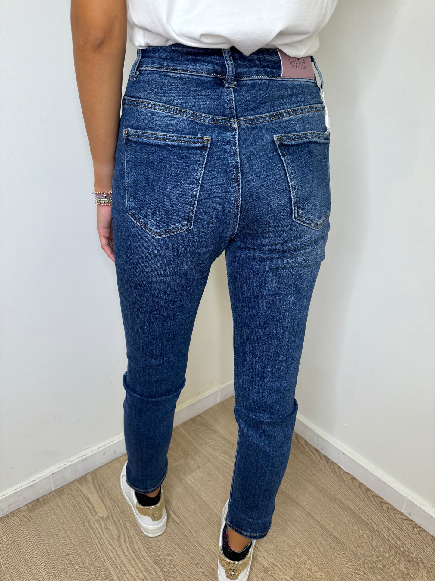 Jeans regular bottoni gioiello