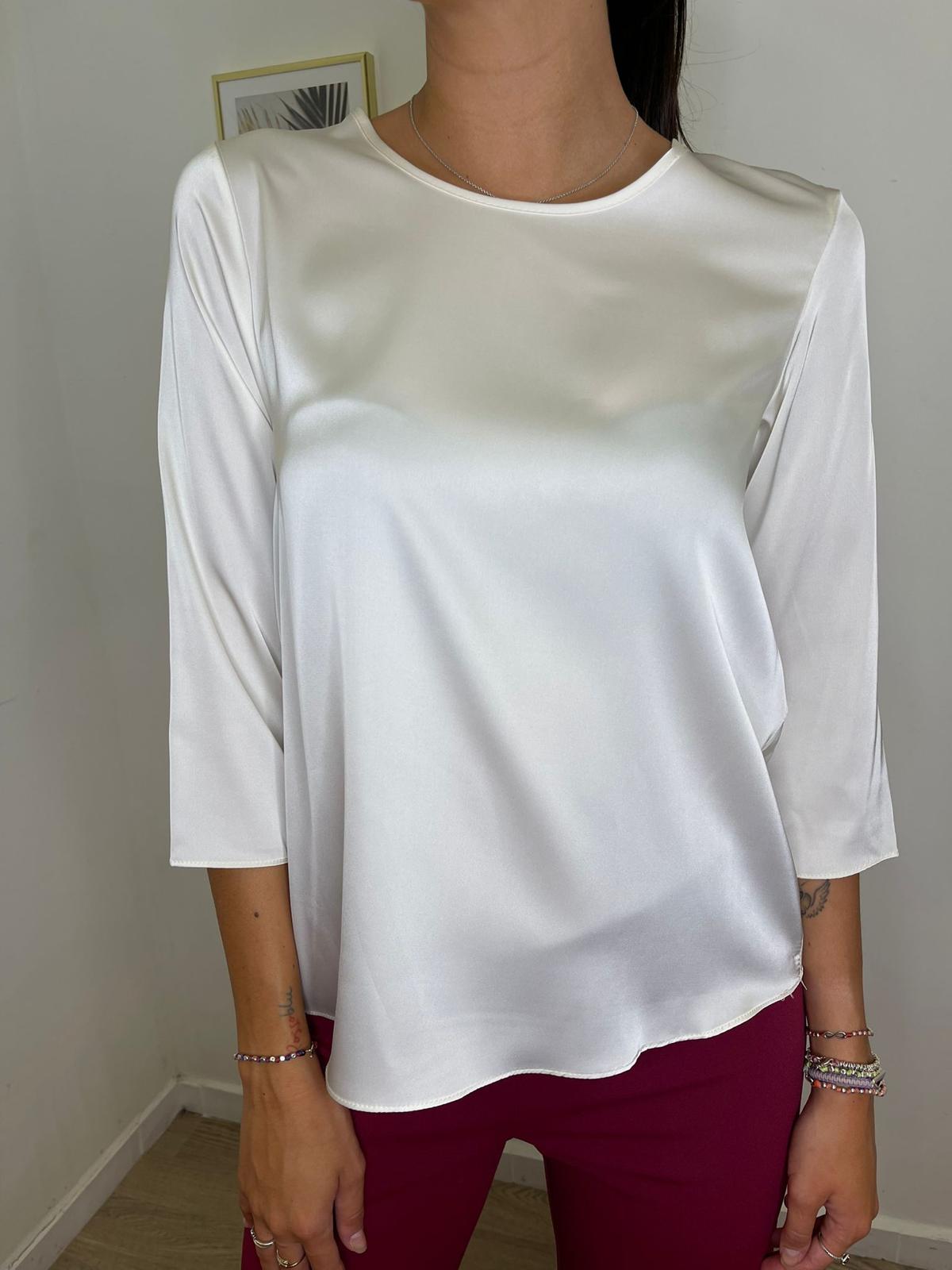 Blusa basica tessuto fluido