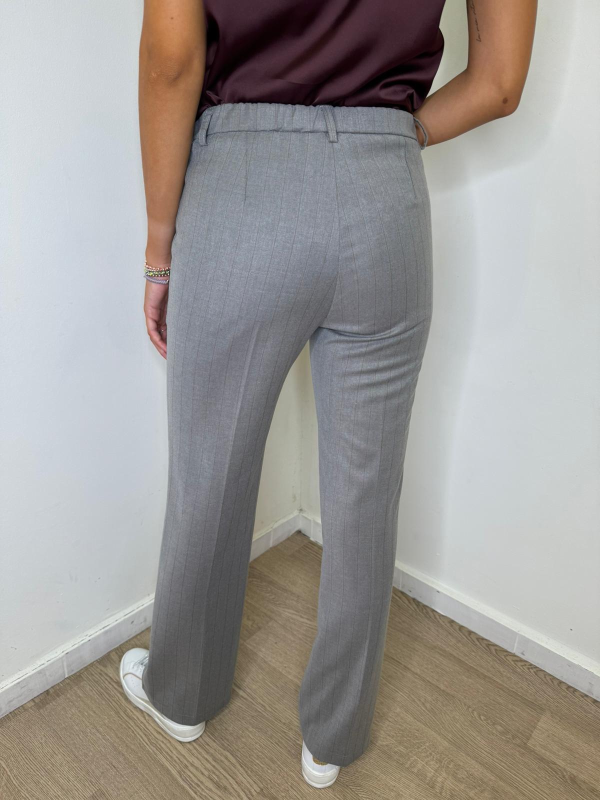 Pantalone gessato grigio e marrone