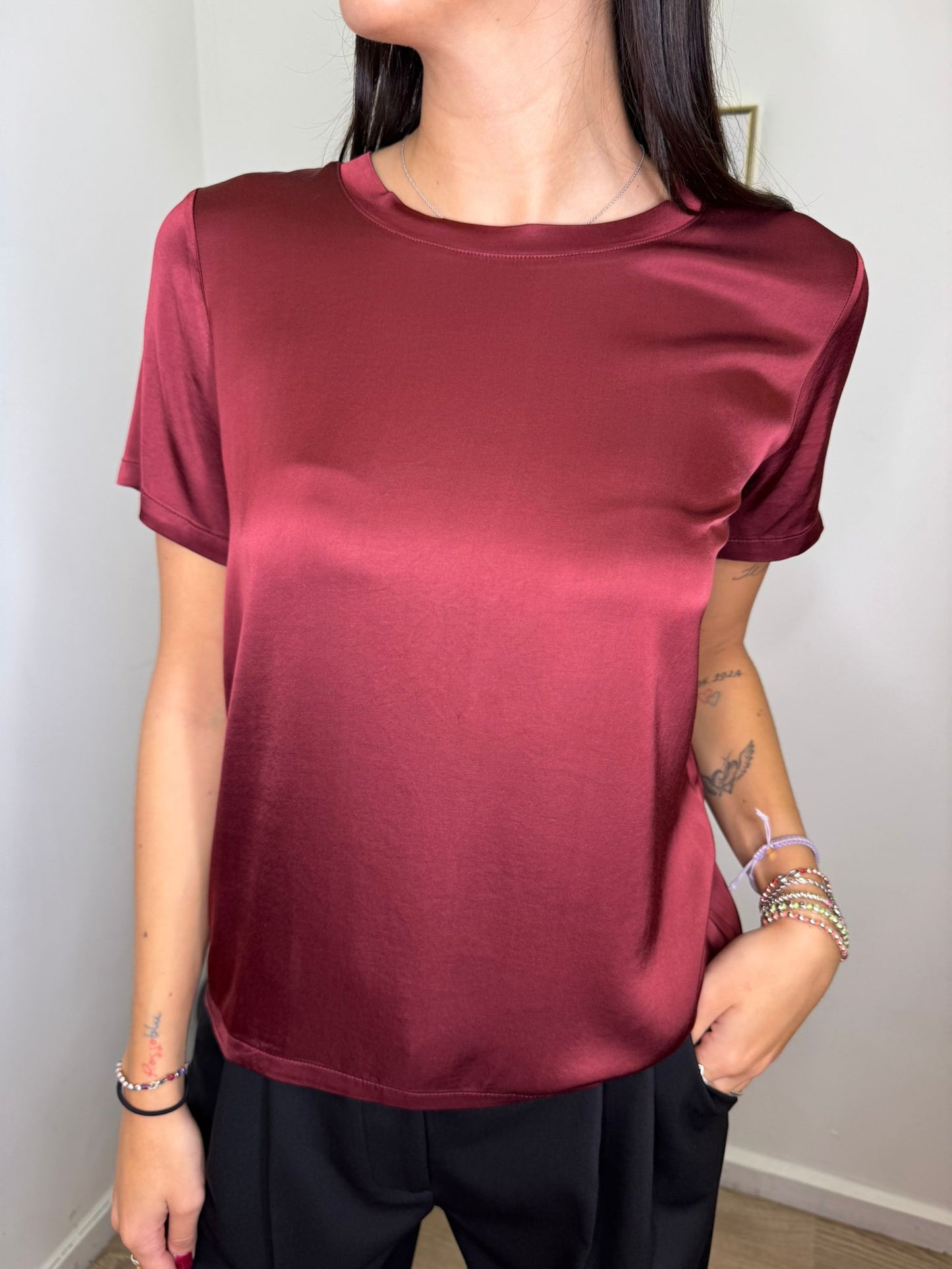 Blusa raso bordeaux