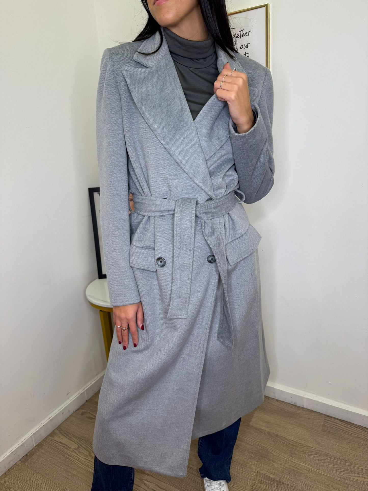 Cappotto lungo con cintura grigio