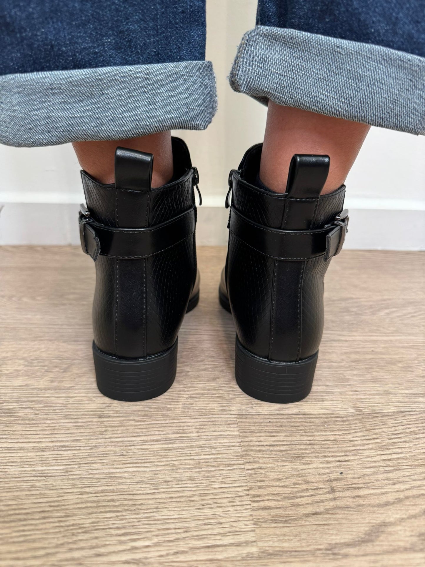 Stivaletto fibbia