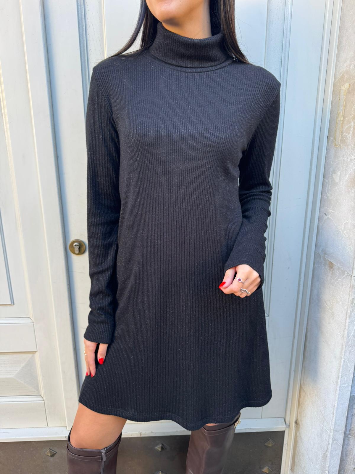 Abitino in maglia lurex nero