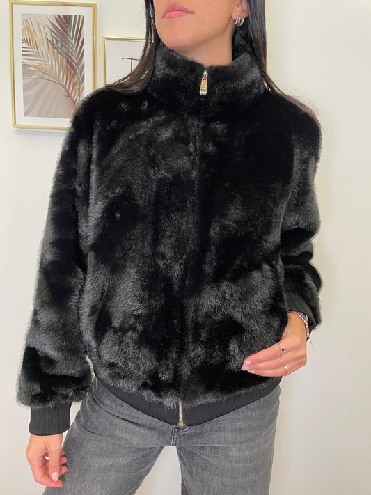 Pellicciotto nero