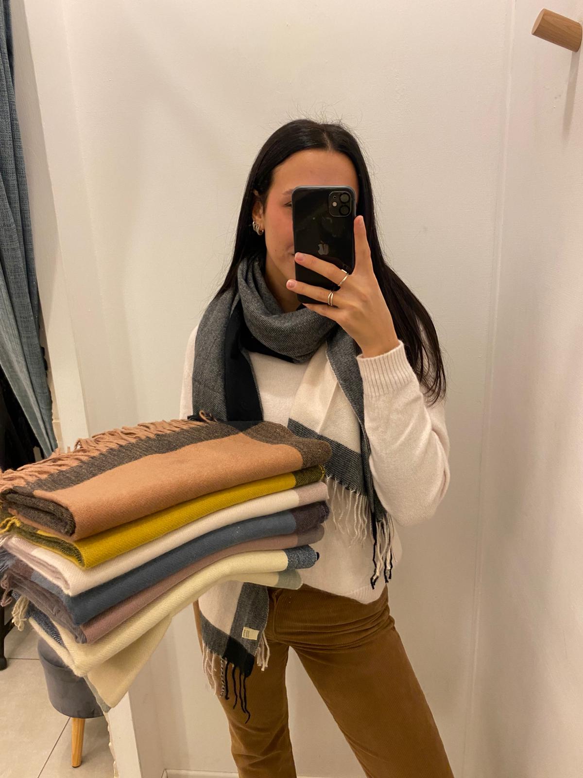 Sciarpa viscosa quadrettoni