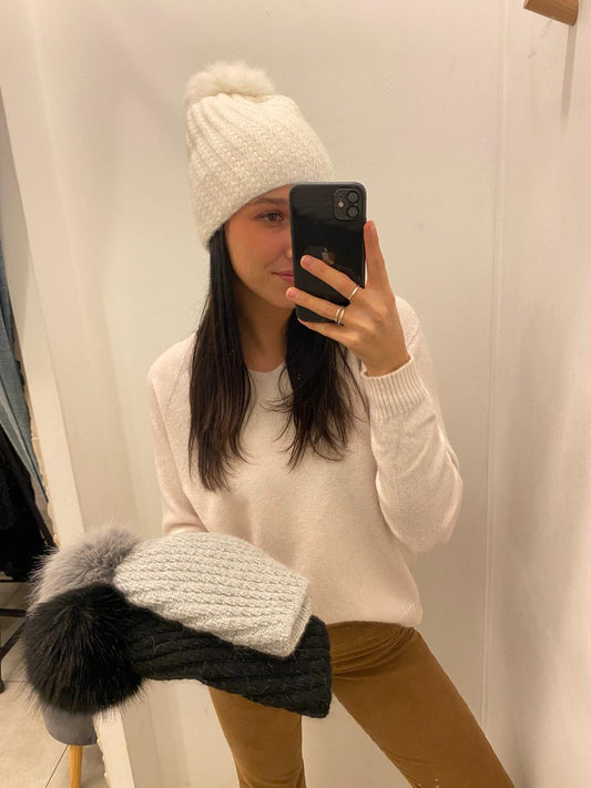 Cappellino pon pon costine