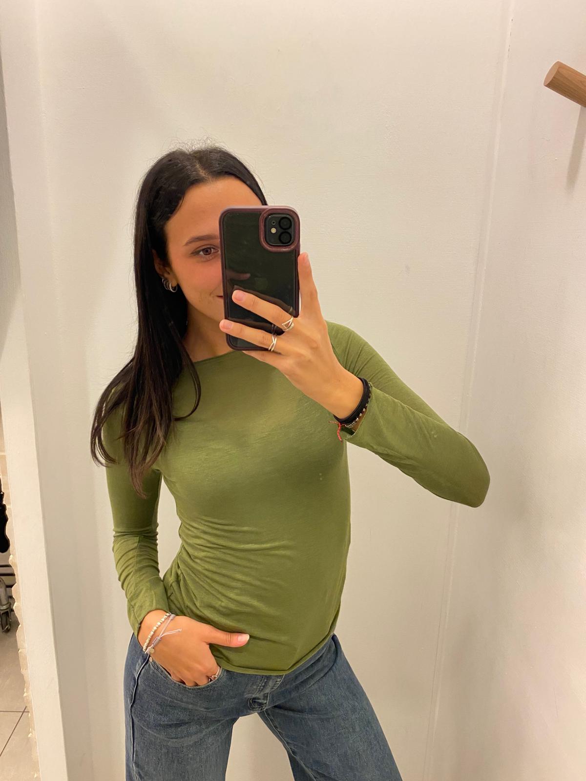 Maglia scollo barchetta cashmere