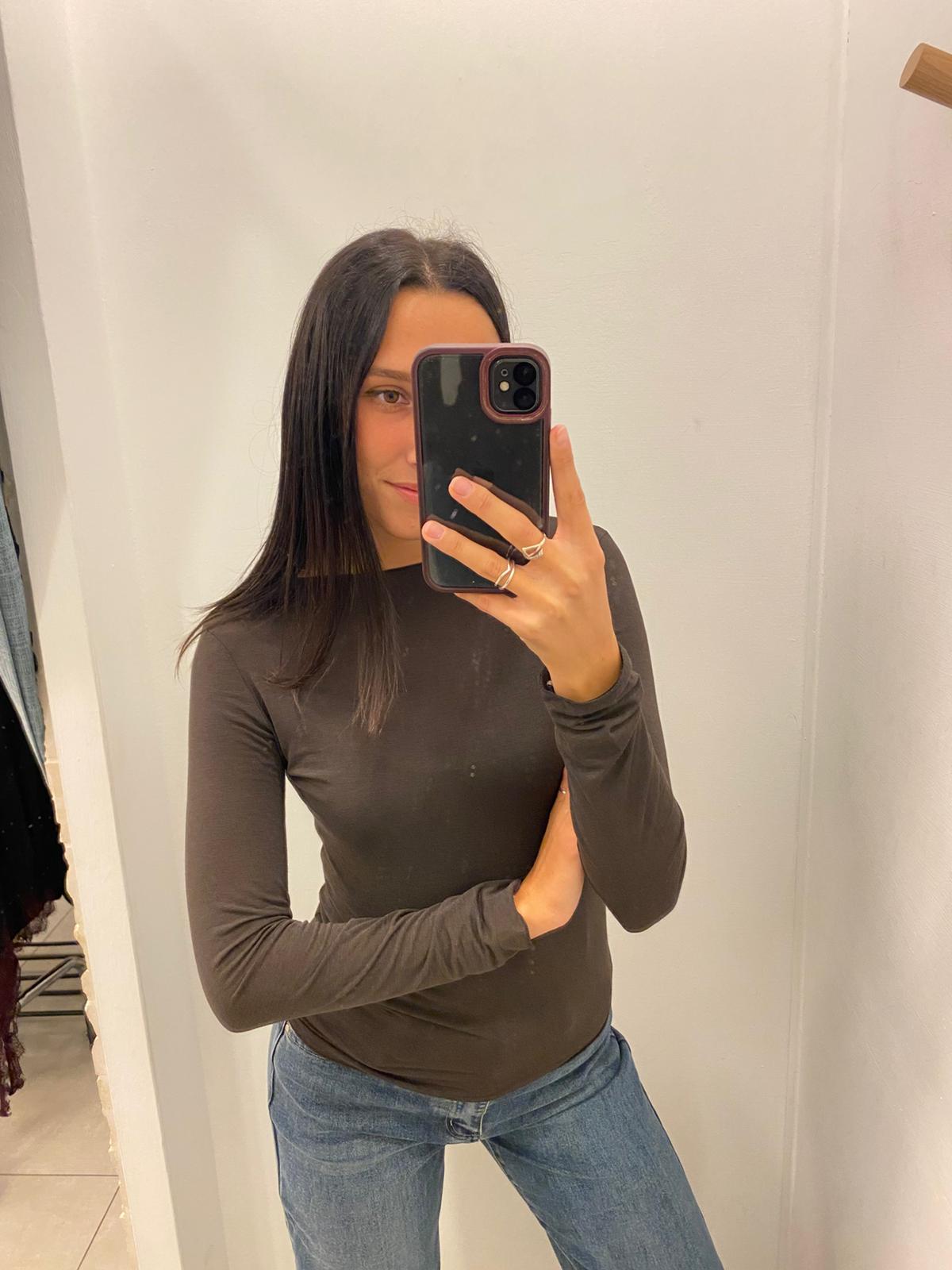 Maglia scollo barchetta cashmere