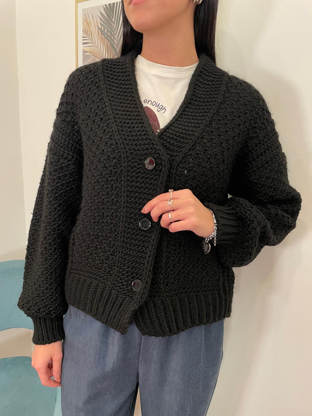 Cardigan crochet over