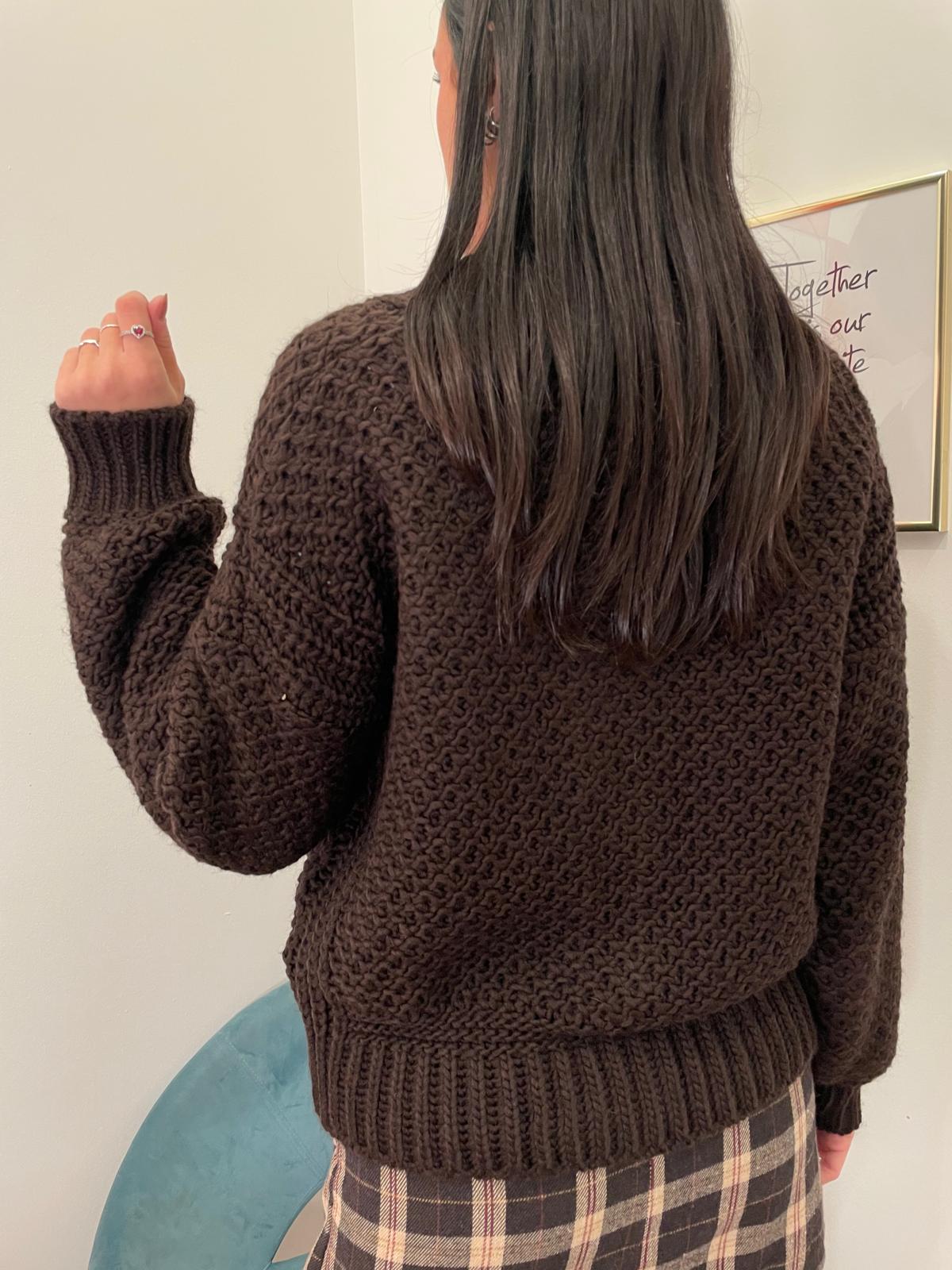 Cardigan crochet over