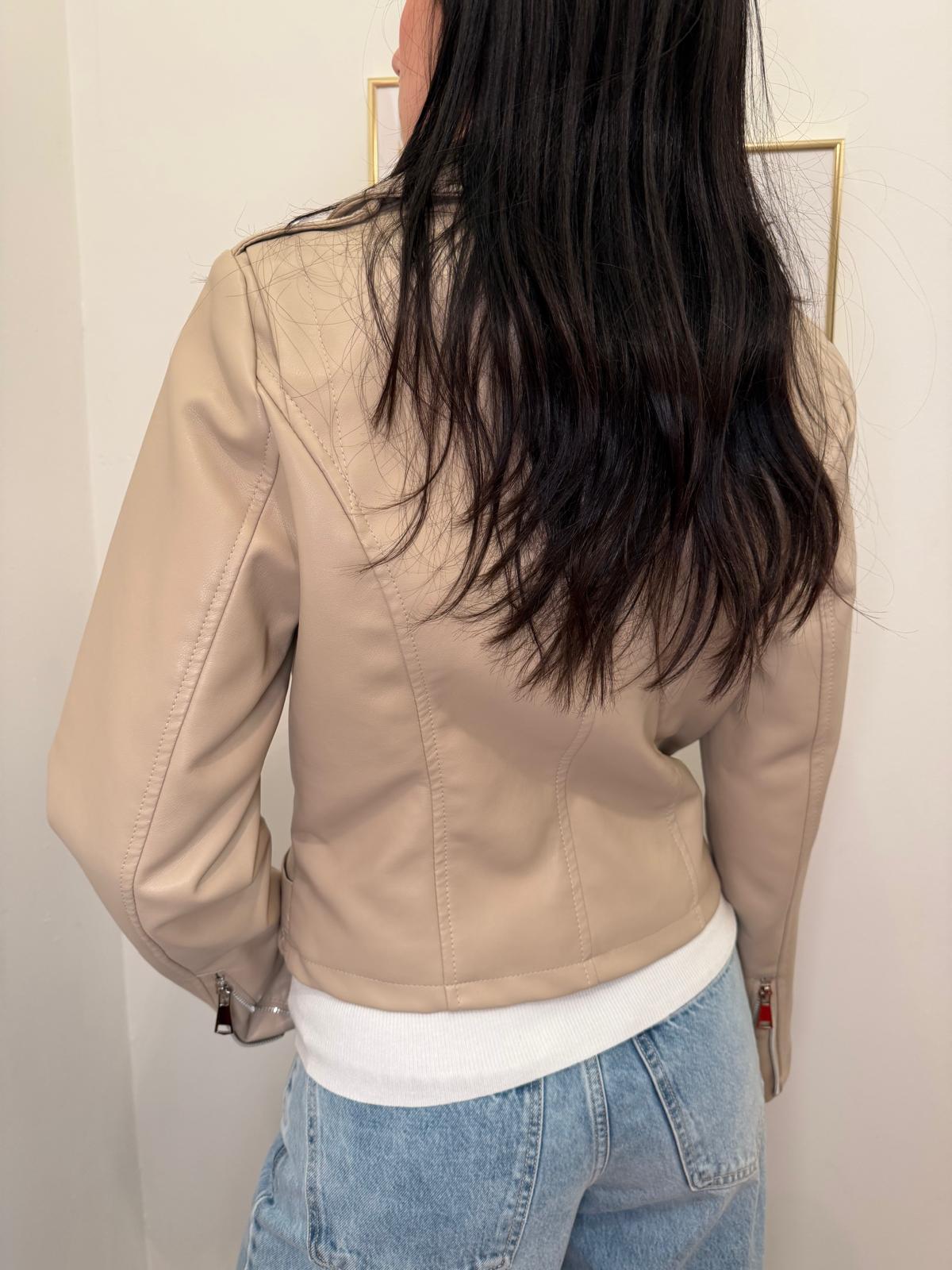 Chiodo ecopelle beige