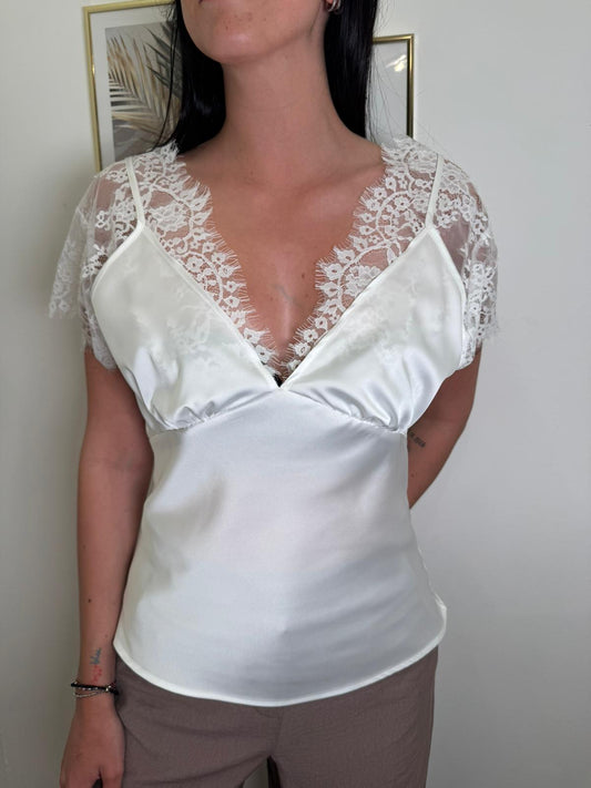 Top raso e pizzo