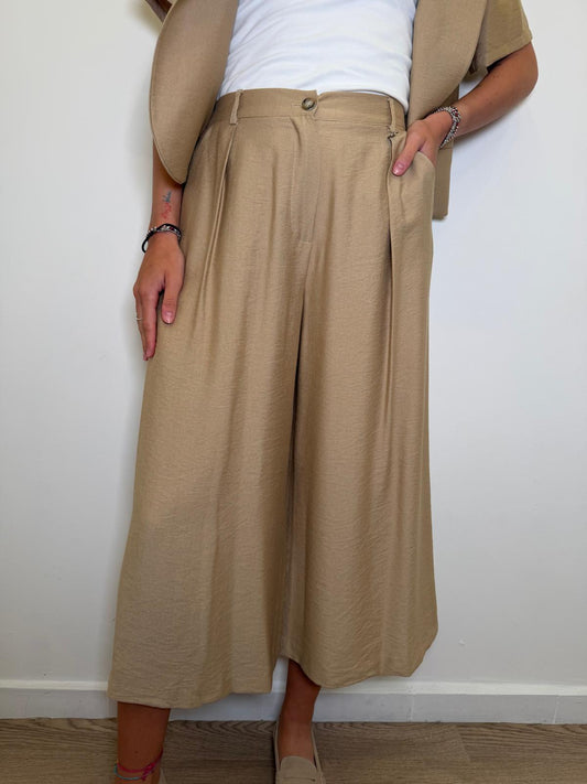 Pantalone taglio caviglia