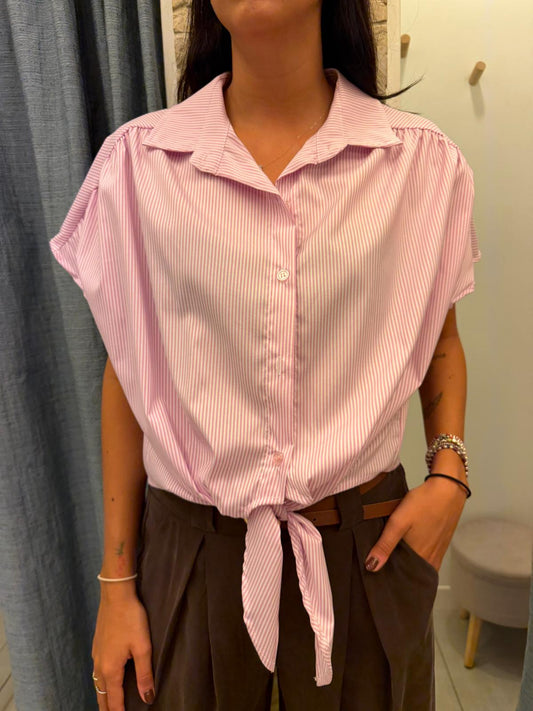 Camicia rosa fiocchetto